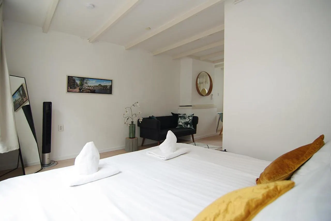 Bed and Breakfast Loft Leidsegracht Ámsterdam 0*,  Países Bajos