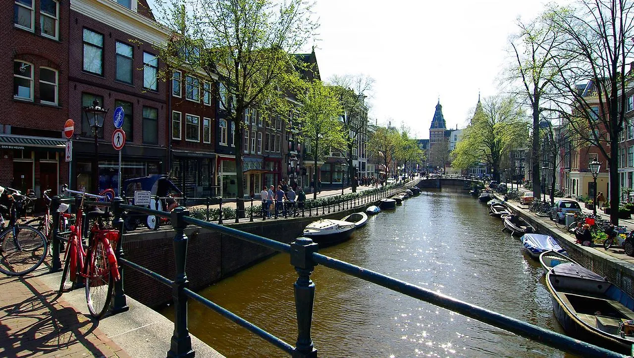 암스테르담 Loft Leidsegracht B&B 0*,